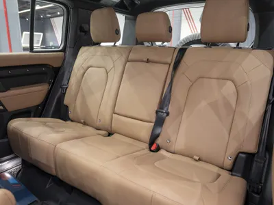 2026 لاند روفر ديفيندر 110