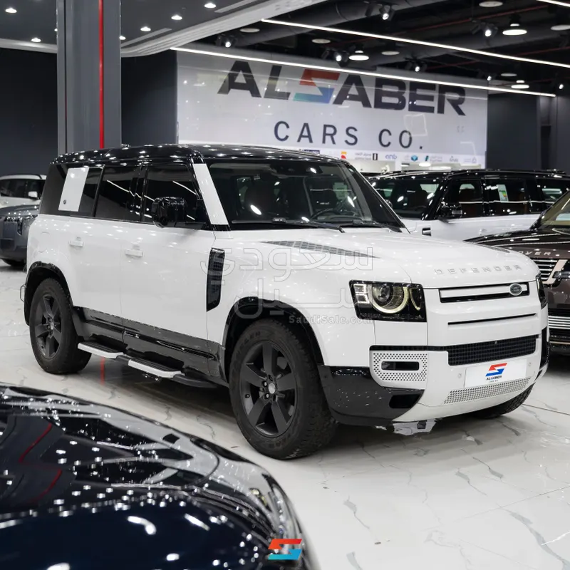 2020 لاند روفر ديفيندر اس اي