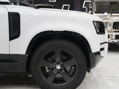 2020 لاند روفر ديفيندر اس اي