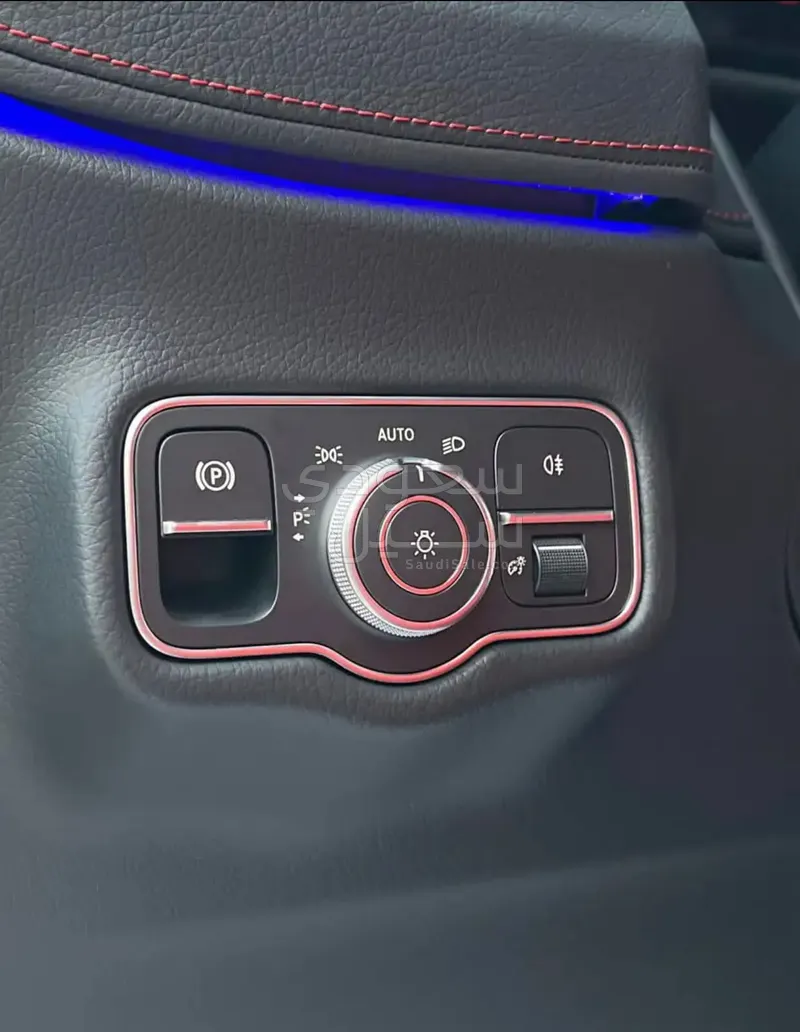 2025 مرسيدس - بنز جي 63 أي إم جي