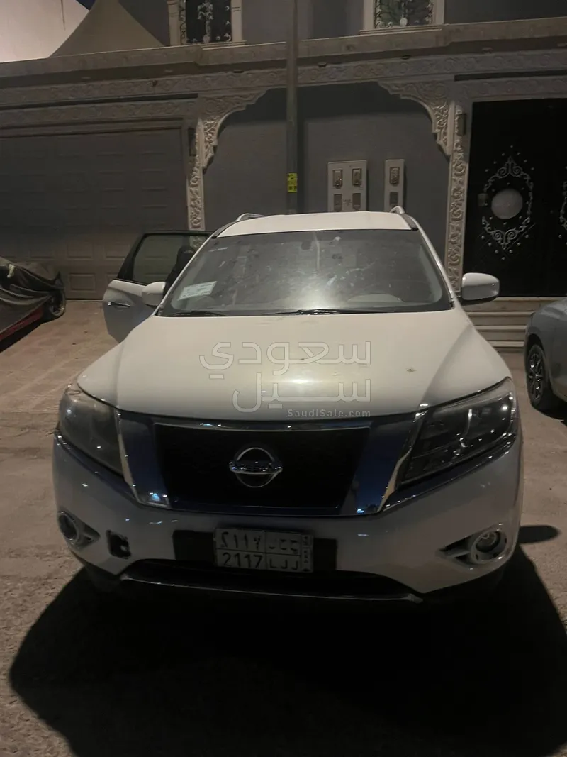 2013 نيسان باثفايندر