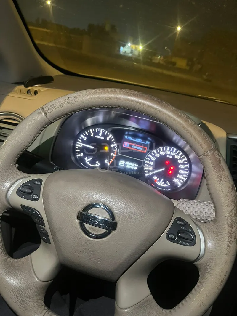 2013 نيسان باثفايندر