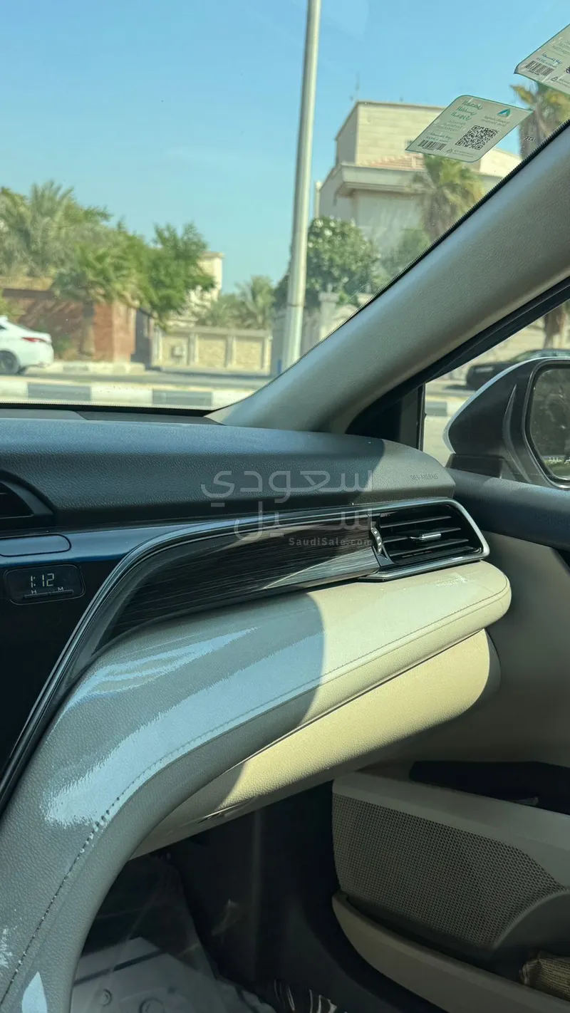 2019 تويوتا كامري ال اي