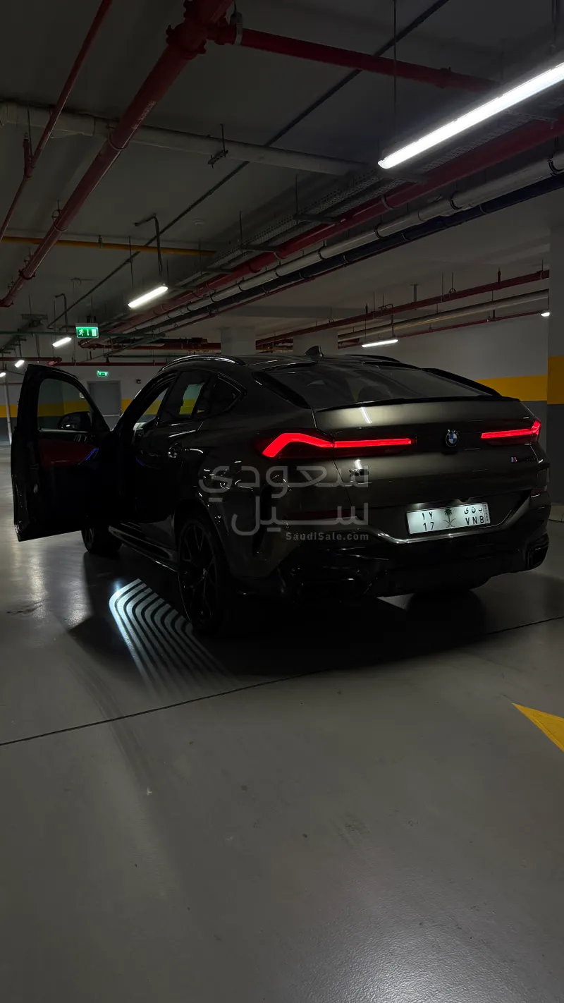 2020 بي ام دبليو الفئة اكس 6