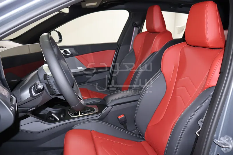 2025 بي ام دبليو الفئة الاولى 118 أي