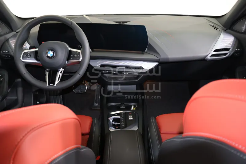 2025 بي ام دبليو الفئة الاولى 118 أي