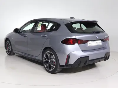 2025 بي ام دبليو الفئة الاولى 118 أي