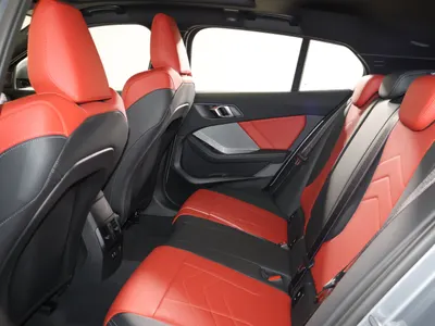 2025 بي ام دبليو الفئة الاولى 118 أي