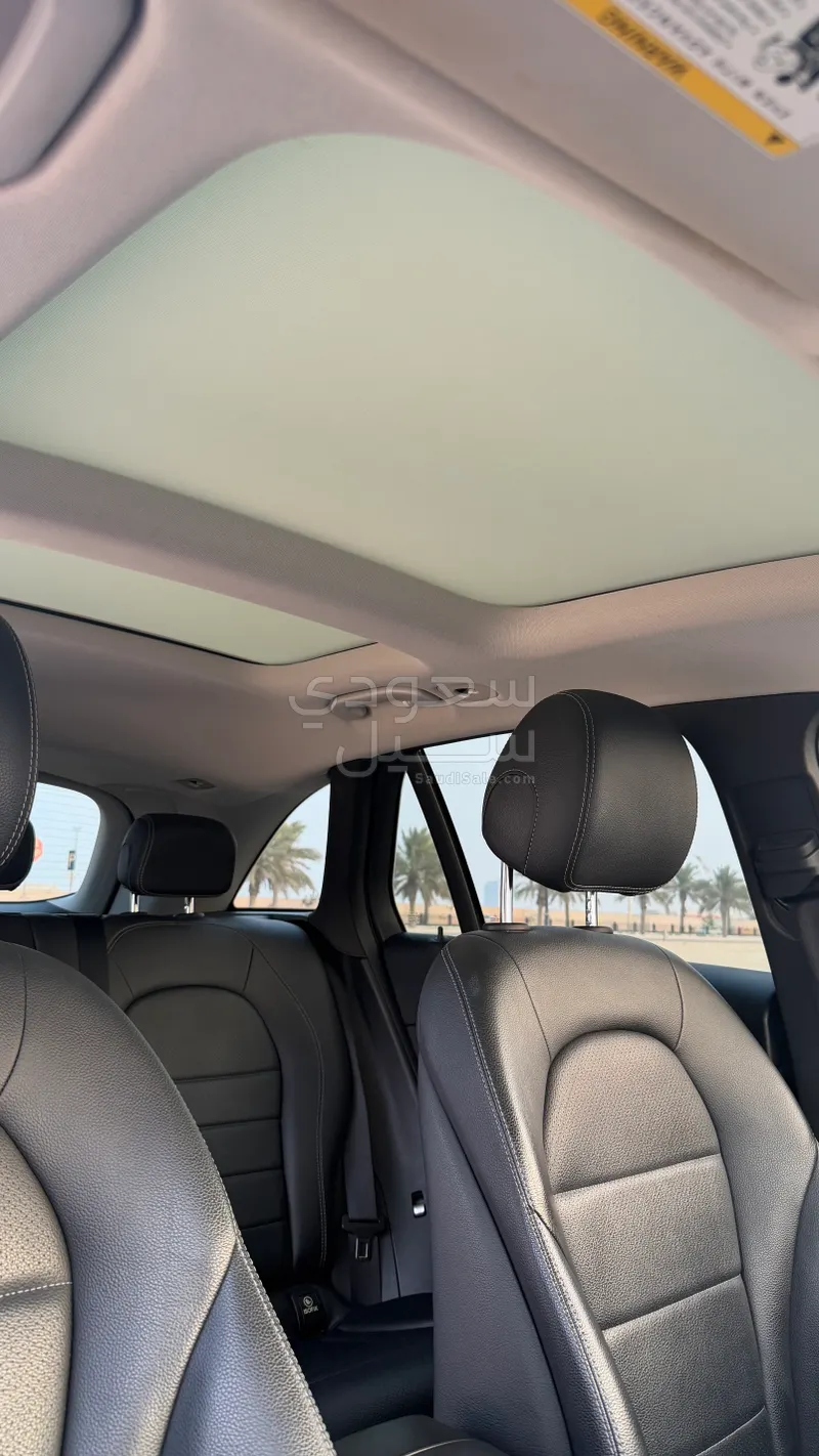 2016 مرسيدس - بنز جي إل سي 300