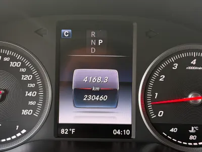 2016 مرسيدس - بنز جي إل سي 300