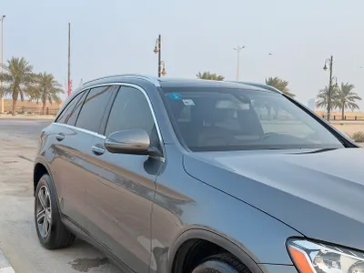 2016 مرسيدس - بنز جي إل سي 300