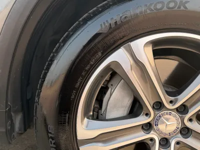 2016 مرسيدس - بنز جي إل سي 300