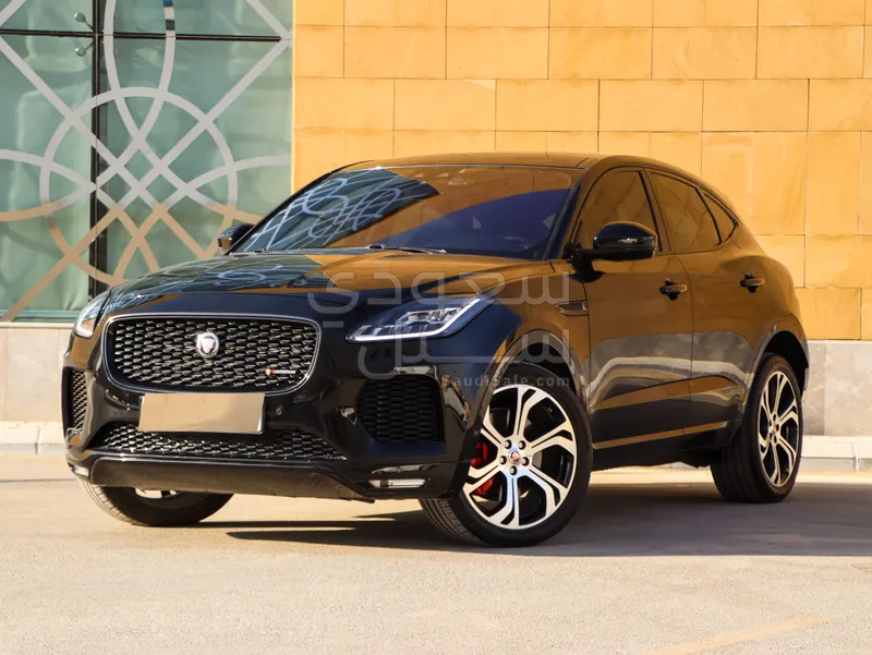 2018 جاكوار اي-بيس