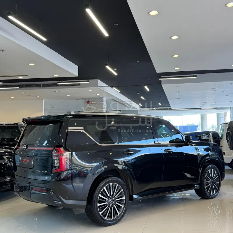 2025 نيسان باترول بلاتينيوم