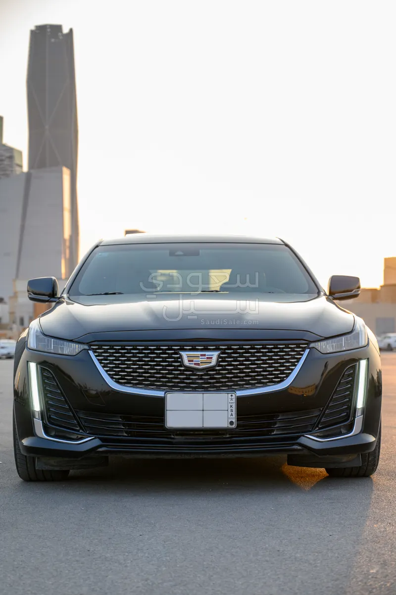 2022 كاديلاك سي تي 5