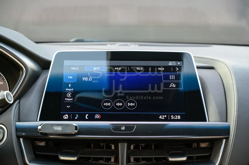 2022 كاديلاك سي تي 5