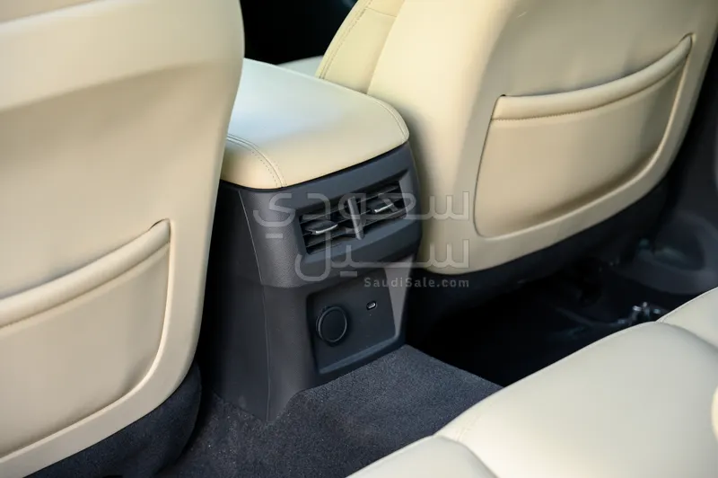 2022 كاديلاك سي تي 5