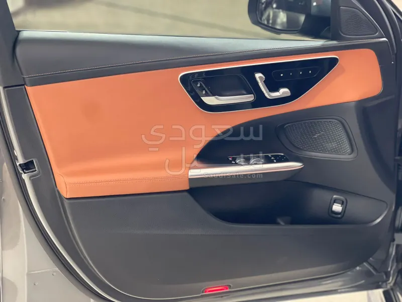 2023 مرسيدس - بنز سي 200