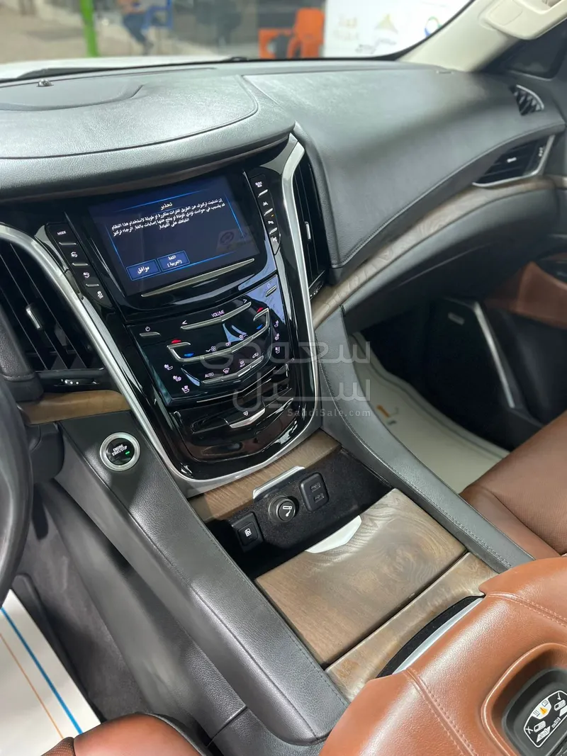 2020 كاديلاك اسكاليد بريميوم