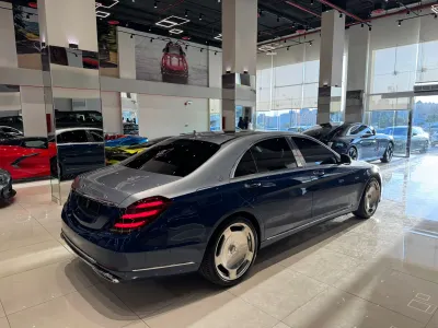 2015 مرسيدس - بنز إس 400