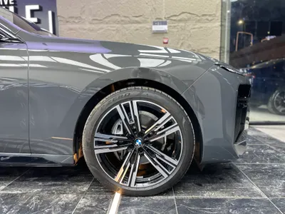 2026 بي ام دبليو الفئة السابعة 735أي