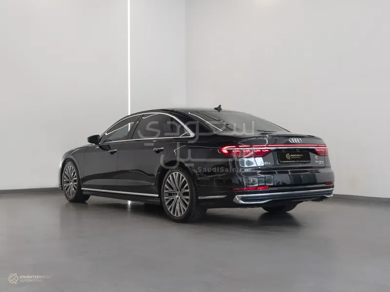 2023 اودي اي 8 ال