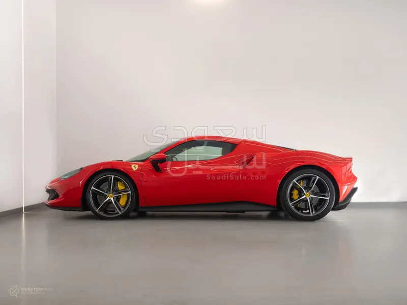 2025 فيراري جي تي اس 296