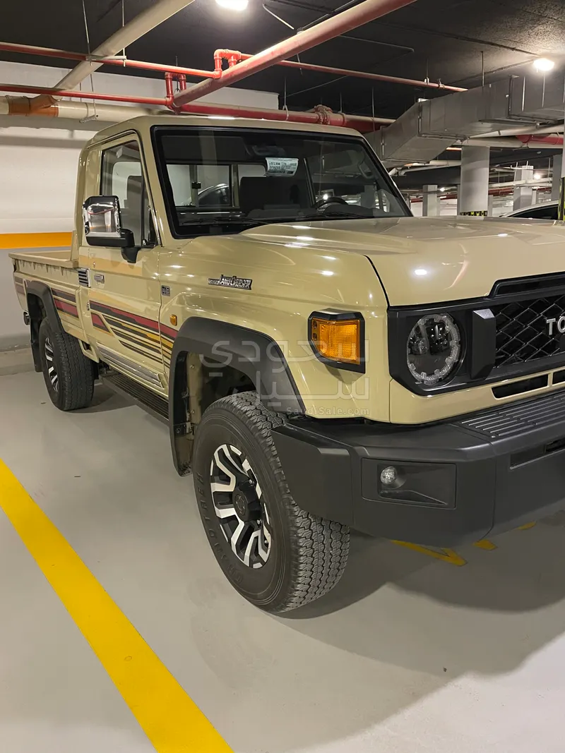 2025 تويوتا لاند كروزر شاص