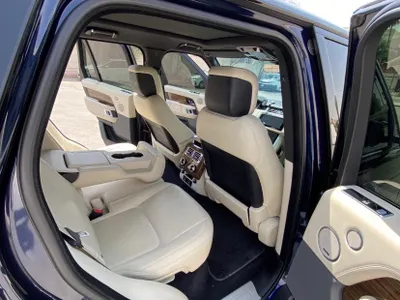 2022 لاند روفر رينج روفر اتش اس اي