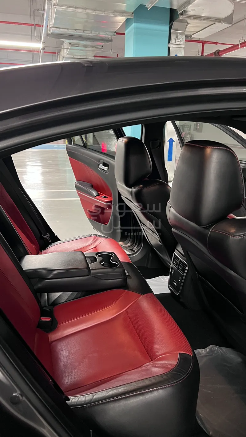 2021 دودج تشارجر ار تي