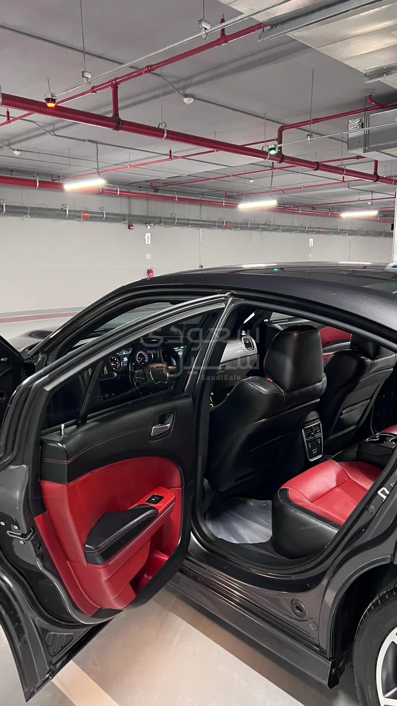 2021 دودج تشارجر ار تي