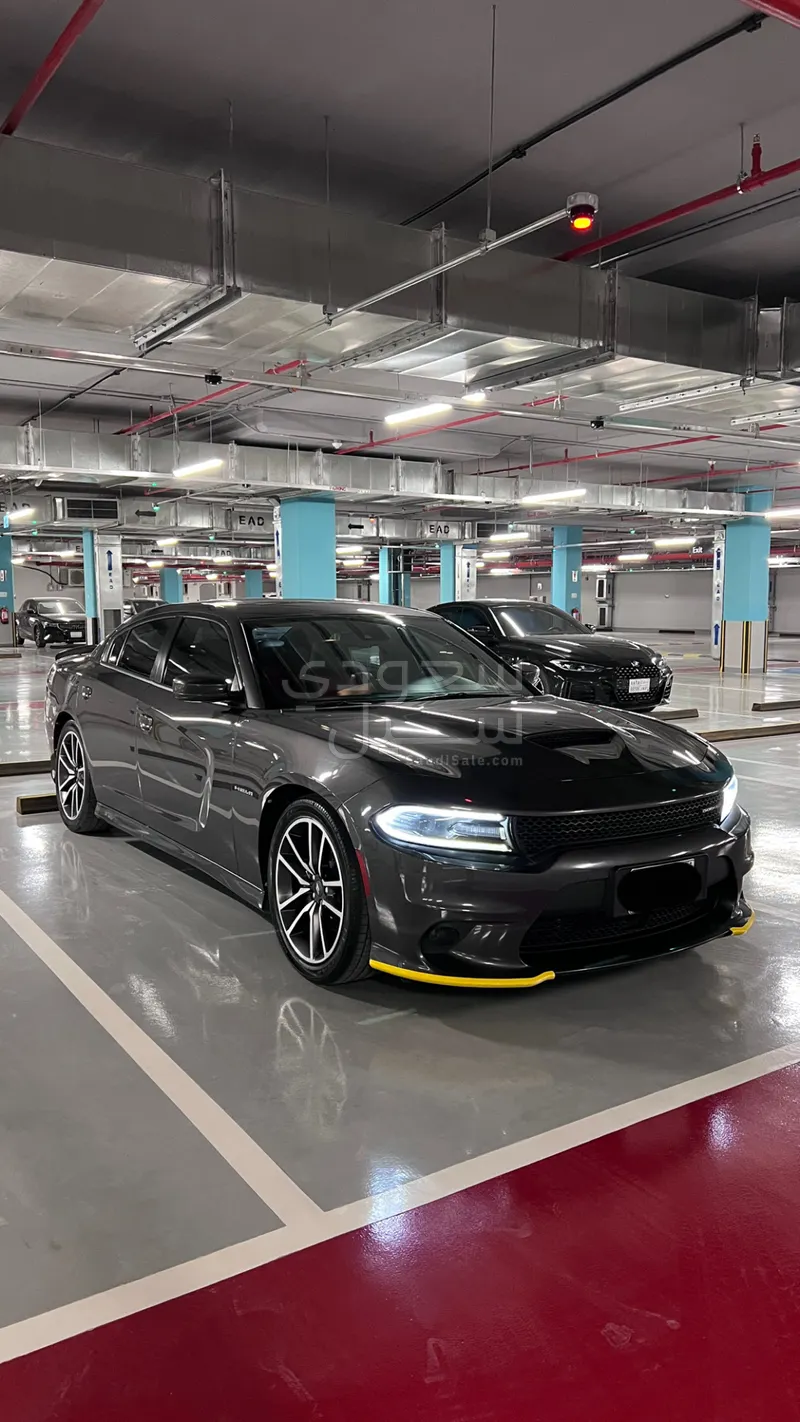 2021 دودج تشارجر ار تي