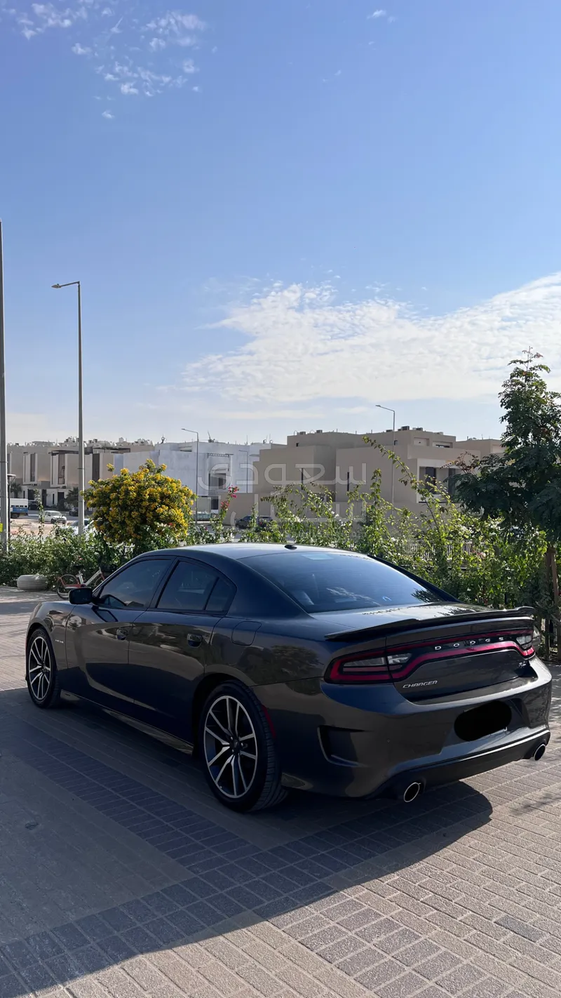 2021 دودج تشارجر ار تي