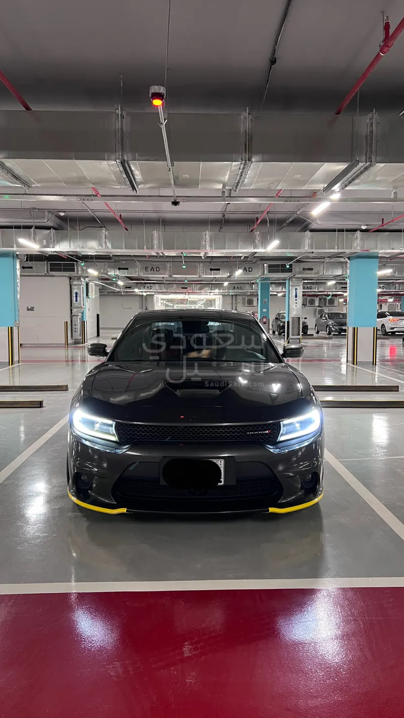 2021 دودج تشارجر ار تي
