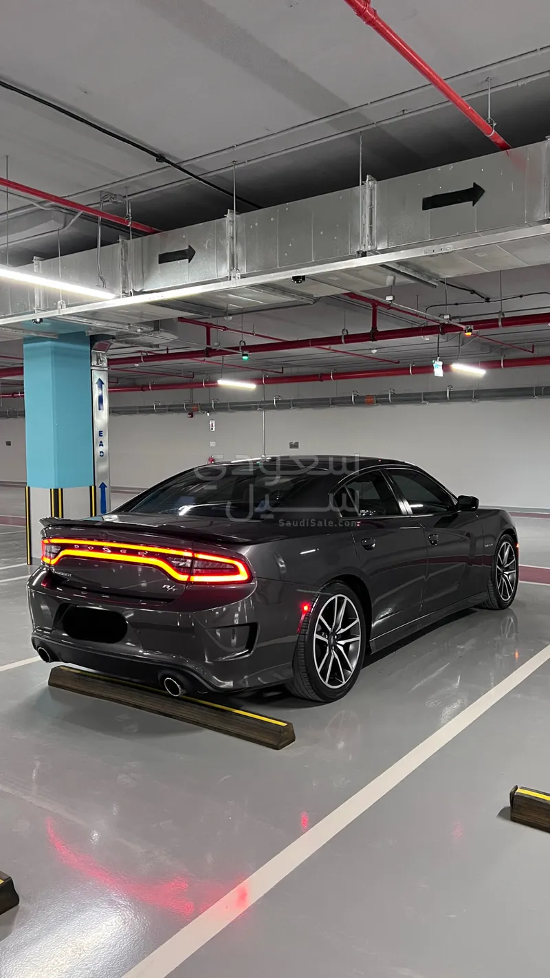 2021 دودج تشارجر ار تي