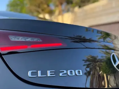 2025 مرسيدس - بنز سي إل إي 200