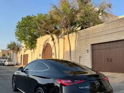 2025 مرسيدس - بنز سي إل إي 200