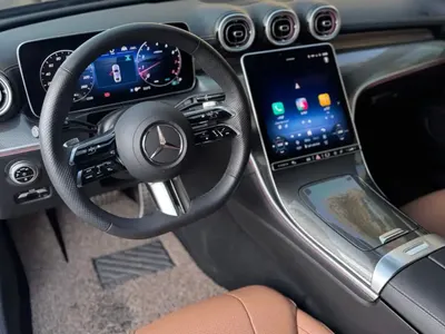 2025 مرسيدس - بنز سي إل إي 200