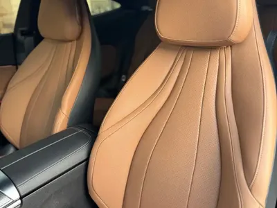 2025 مرسيدس - بنز سي إل إي 200