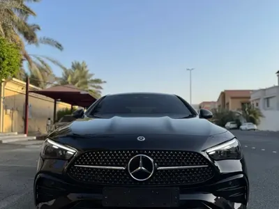 2025 مرسيدس - بنز سي إل إي 200