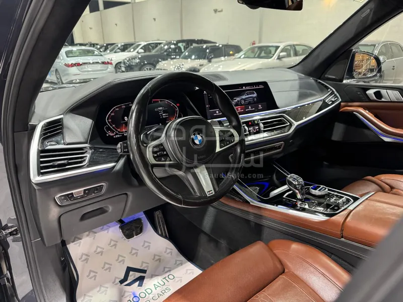 2019 بي ام دبليو الفئة اكس 7 إم كت