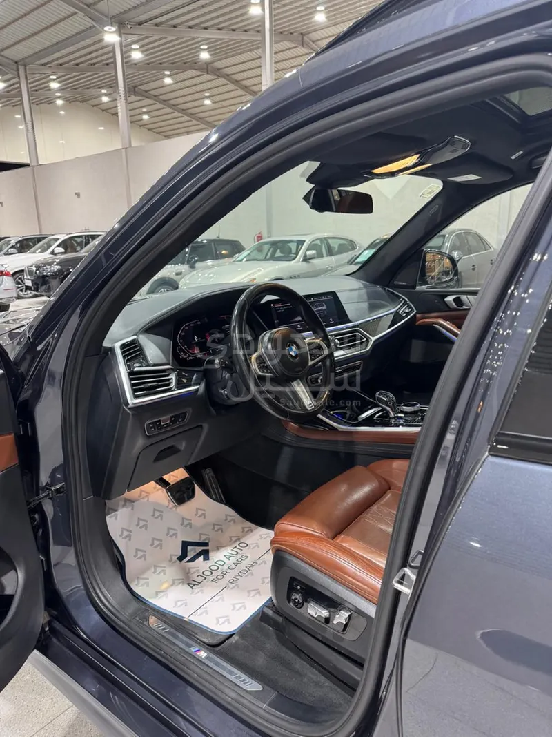 2019 بي ام دبليو الفئة اكس 7 إم كت