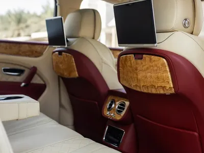 2018 بنتلي بنتايجا