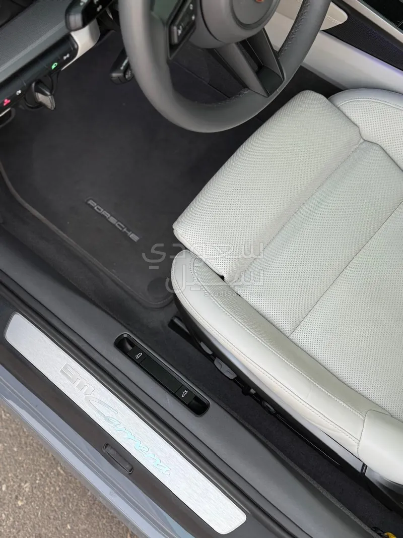 2024 بورش 911 كاريرا