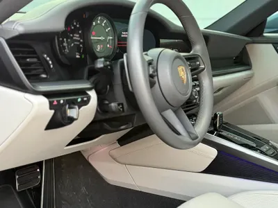 2024 بورش 911 كاريرا