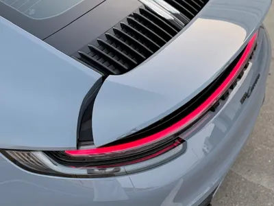 2024 بورش 911 كاريرا