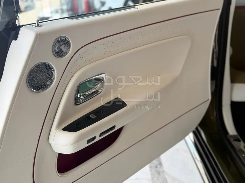 2024 رولز رويس سبيكتر
