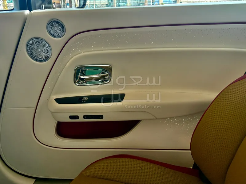 2024 رولز رويس سبيكتر