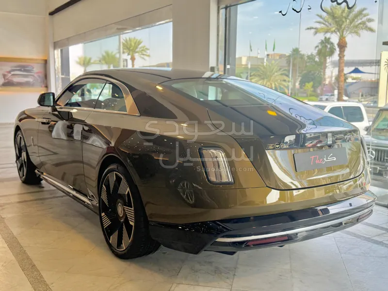 2024 رولز رويس سبيكتر