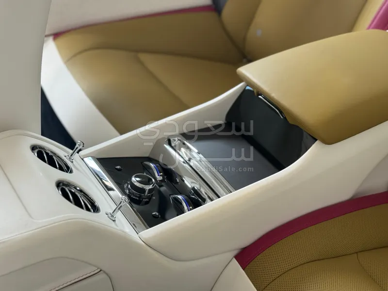 2024 رولز رويس سبيكتر